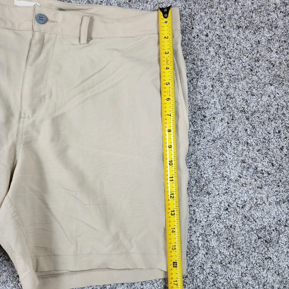 tasc Performance Shorts Mens 38 Tailored Khaki Bamboo Stretch Good